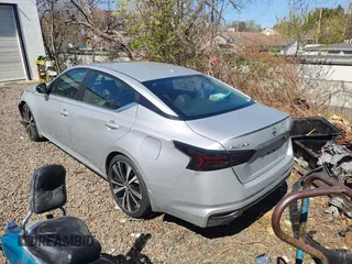 2019 Nissan Altima SR with VIN 1N4AL4CV2KC228860, listed as a Copart auction lot 52771915 with 91,573 mi miles and Clean Title. Bid and sale history available at carsss.com. Image 3.