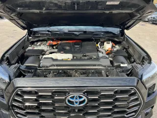2023 Toyota Sequoia SR5 with VIN 7SVAAABA8PX001787, listed as a Copart auction lot 46808275 with 57,698 mi miles and Clean Title. Bid and sale history available at carsss.com. Image 8.