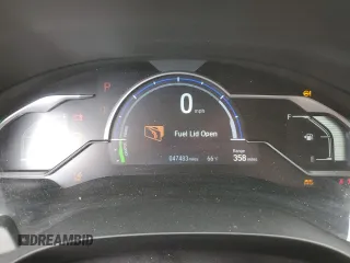 2019 Honda Clarity Touring with VIN JHMZC5F39KC000155, listed as a Copart auction lot 68500392 with 47,483 mi miles. Bid and sale history available at carsss.com. Image 9.