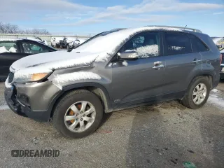 2011 Kia Sorento LX with VIN 5XYKTCA13BG003237, listed as a Copart auction lot 45568545 with 201,549 mi miles and Salvage Title. Bid and sale history available at carsss.com. Image 1.