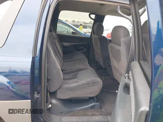 2002 Chevrolet Avalanche z VIN 3GNEC13T42G117403, wystawiony jako IAAI lot #41086264 z przebiegiem 237 188 mil mil oraz . Historia ofert i sprzedaży dostępna na DreamBid. Obrazek 8.
