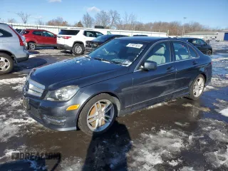 2013 Mercedes-Benz C 250 Sport с VIN WDDGF4HB3DA865383, выставлен на аукционе Copart как лот 87461924 с пробегом 51 597 миль миль и Списание • Salvage title. История ставок и продаж доступна на DreamBid. Изображение 1.