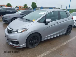 2020 Honda Fit Sport z VIN 3HGGK5H63LM731359, wystawiony jako IAAI lot #42145926 z przebiegiem 40 353 mil mil oraz . Historia ofert i sprzedaży dostępna na DreamBid. Obrazek 18.