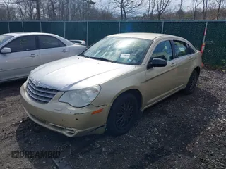2010 Chrysler Sebring Touring z VIN 1C3CC4FB8AN187095, wystawiony jako IAAI lot #42032541 z przebiegiem 189 971 mil mil oraz . Historia ofert i sprzedaży dostępna na DreamBid. Obrazek 2.