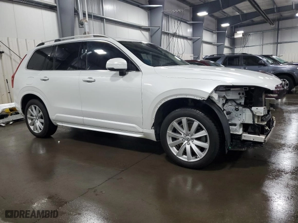 2017 Volvo XC90 Momentum with VIN YV4A22PK3H1176190, listed as a Copart auction lot 50542275 with 113,888 mi miles and Salvage Title. Bid and sale history available at carsss.com. Image 4.