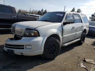 2005 Lincoln Navigator Luxury with VIN 5LMFU28535LJ18925, listed as a Copart auction lot 45752225 with 155,419 mi miles and Salvage Title. Bid and sale history available at carsss.com. Image 1.