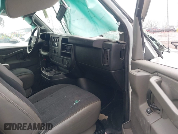 2018 Chevrolet Express Cargo Van with VIN 1GCWGAFG0J1904474, listed as a IAAI auction lot 41467432 with 54,996 mi miles. Bid and sale history available at carsss.com. Image 5.