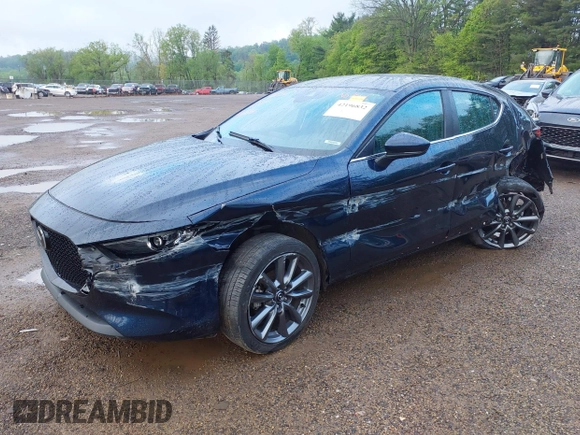 2020 Mazda 3 with VIN JM1BPALM1L1158967, listed as a IAAI auction lot 42196832 with 43,519 mi miles and . Bid and sale history available at DreamBid. Image 21.