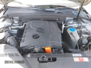 2010 Audi A4 Premium Plus z VIN WAUEFAFL0AN006765, wystawiony jako IAAI lot #42273129 z przebiegiem 136 960 mil mil oraz . Historia ofert i sprzedaży dostępna na DreamBid. Obrazek 10.
