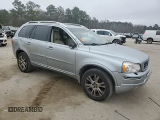 2013 Volvo XC90 Premier Plus with VIN YV4952CY9D1670441, listed as a Copart auction lot 43548305 with 77,104 mi miles and Salvage Title. Bid and sale history available at DreamBid. Image 4.