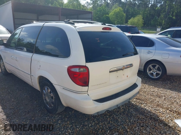 2005 Chrysler Town & Country Limited with VIN 2C4GP64L75R429831, listed as a IAAI auction lot 42090763 with Not Provided miles. Bid and sale history available at carsss.com. Image 6.