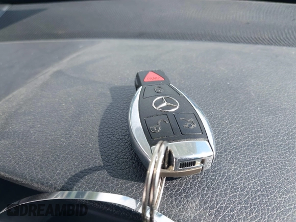 2015 Mercedes-Benz E 350 Sport with VIN WDDHF5KB3FB110640, listed as a IAAI auction lot 42185916 with 96,389 mi miles and . Bid and sale history available at DreamBid. Image 11.