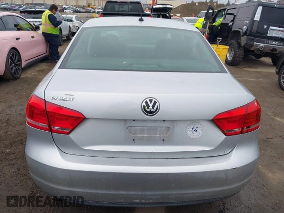 2013 Volkswagen Passat Wolfsburg Edition with VIN 1VWAP7A39DC126165, listed as a IAAI auction lot 41921572 with 132,992 mi miles. Bid and sale history available at carsss.com. Image 17.