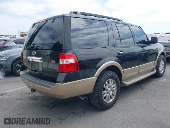 2013 Ford Expedition XLT z VIN 1FMJU1H53DEF16906, wystawiony jako IAAI lot #42196613 z przebiegiem 203 071 mil mil oraz . Historia ofert i sprzedaży dostępna na DreamBid. Obrazek 4.