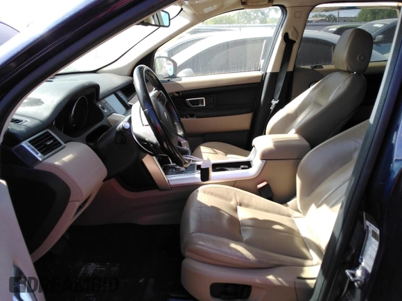 2015 Land Rover Discovery Sport HSE with VIN SALCR2BGXFH500534, listed as a Copart auction lot 47497275 with 92,210 mi miles and Clean Title. Bid and sale history available at carsss.com. Image 7.