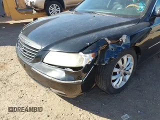 2008 Hyundai Azera Limited with VIN KMHFC46FX8A318696, listed as a IAAI auction lot 41911144 with 229,327 mi miles and . Bid and sale history available at DreamBid. Image 6.