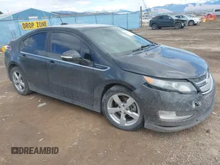 2015 Chevrolet Volt with VIN 1G1RA6E49FU119548, listed as a IAAI auction lot 41993102 with 169,565 mi miles and . Bid and sale history available at carsss.com. Image 1.