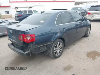 2006 Volkswagen Jetta 1.9L TDI with VIN 3VWDT71K36M758287, listed as a IAAI auction lot 42245403 with 230,536 mi miles and . Bid and sale history available at DreamBid. Image 4.