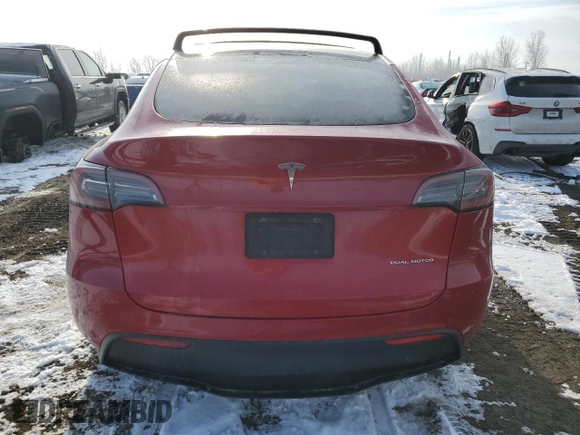 2022 Tesla Model Y Long Range with VIN 7SAYGDEE1NF458443, listed as a Copart auction lot 46497265 with 59,721 mi miles and Salvage Title. Bid and sale history available at carsss.com. Image 6.