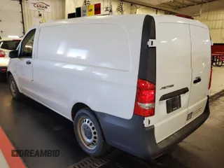 2020 Mercedes-Benz Metris Cargo z VIN W1YV0BEY9L3751435, wystawiony jako IAAI lot #42403878 z przebiegiem 100 256 mil mil oraz . Historia ofert i sprzedaży dostępna na DreamBid. Obrazek 13.