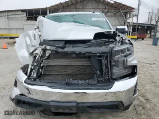 2019 Chevrolet Silverado 1500 LT with VIN 3GCPWCED0KG185109, listed as a Copart auction lot 42830245 with 63,540 mi miles and Salvage Title. Bid and sale history available at carsss.com. Image 5.