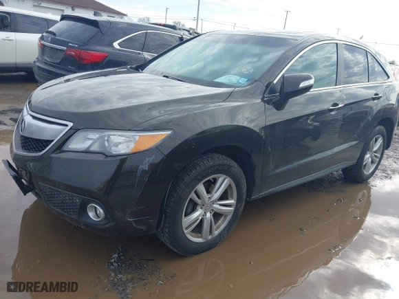 2015 Acura RDX Tech Pkg with VIN 5J8TB4H54FL030898, listed as a IAAI auction lot 41695901 with 136,437 mi miles. Bid and sale history available at carsss.com. Image 17.