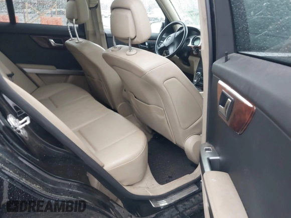 2010 Mercedes-Benz GLK 350 with VIN WDCGG5GB7AF382910, listed as a IAAI auction lot 41875018 with 172,211 mi miles and . Bid and sale history available at DreamBid. Image 8.