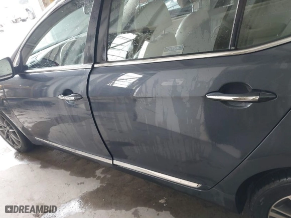 2014 Kia Cadenza Premium with VIN KNALN4D71E5167116, listed as a IAAI auction lot 41624305 with NaN miles. Bid and sale history available at carsss.com. Image 14.