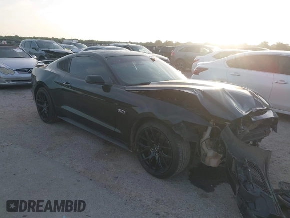 2015 Ford Mustang GT z VIN 1FA6P8CF4F5381566, wystawiony jako IAAI lot #42555886 z przebiegiem 133 098 mil mil oraz . Historia ofert i sprzedaży dostępna na DreamBid. Obrazek 1.