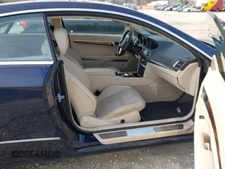 2015 Mercedes-Benz E-Class E 400 with VIN WDDKJ6FB4FF307393, listed as a IAAI auction lot 41775634 with 100,928 mi miles. Bid and sale history available at carsss.com. Image 5.