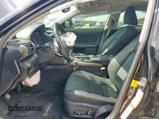 2014 Lexus IS 250 with VIN JTHBF1D29E5030695, listed as a Copart auction lot 61001615 with 98,269 mi miles and Salvage title. Bid and sale history available at DreamBid. Image 7.