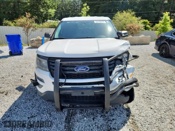 2017 Ford Police Interceptor Utility z VIN 1FM5K8AR1HGC62541, wystawiony jako Copart lot #63190445 z przebiegiem 113 007 mil mil oraz Czysty tytuł • Clean title. Historia ofert i sprzedaży dostępna na DreamBid. Obrazek 5.