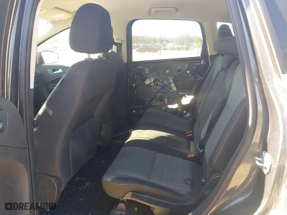 2016 Ford Escape SE with VIN 1FMCU9GX9GUC37108, listed as a IAAI auction lot 41543684 with 116,827 mi miles. Bid and sale history available at carsss.com. Image 8.
