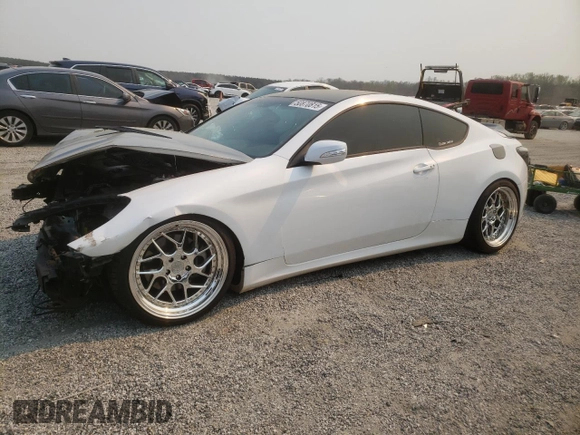 2015 Hyundai Genesis Coupe 3.8L Base z VIN KMHHT6KJ8FU125201, wystawiony jako Copart lot #50870815 z przebiegiem 139 802 mil mil oraz Szkody całkowita. Historia ofert i sprzedaży dostępna na DreamBid. Obrazek 1.