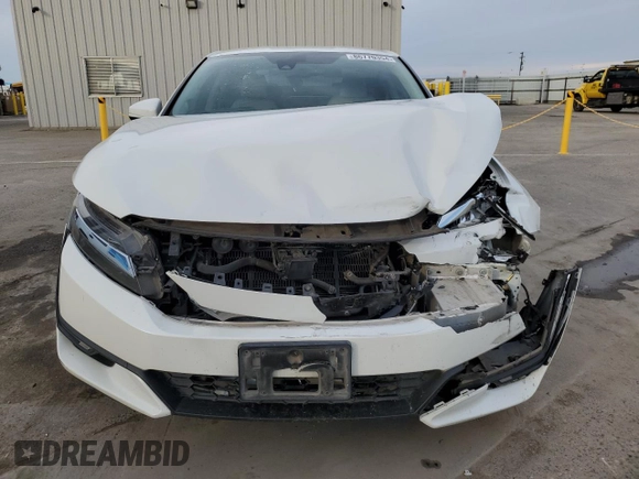 2018 Honda Clarity with VIN JHMZC5F16JC010090, listed as a Copart auction lot 86770354 with 119,399 mi miles and Salvage Title. Bid and sale history available at DreamBid. Image 5.