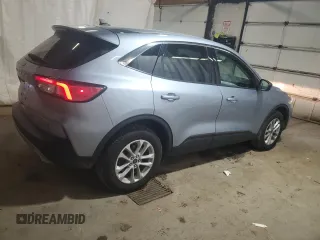 2022 Ford Escape SE with VIN 1FMCU9G62NUB30972, listed as a Copart auction lot 55433095 with 95,832 mi miles and Clean Title. Bid and sale history available at DreamBid. Image 3.