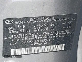 2017 Hyundai Elantra SE z VIN 5NPD84LF8HH007410, wystawiony jako IAAI lot #42023627 z przebiegiem 154 966 mil mil oraz . Historia ofert i sprzedaży dostępna na DreamBid. Obrazek 9.