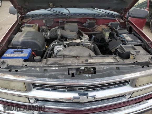 1996 Chevrolet Silverado 1500 with VIN 1GCEC14MXTZ216468, listed as a Copart auction lot 44138675 with 199,527 mi miles and Clean Title. Bid and sale history available at DreamBid. Image 11.