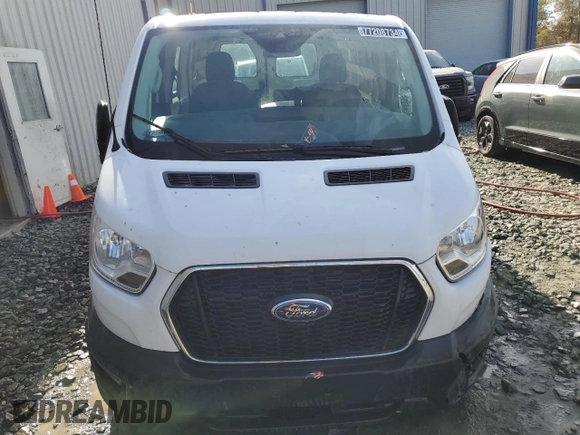 2022 Ford Transit Cargo with VIN 1FTBR1Y81NKA47225, listed as a Copart auction lot 77208734 with 16,658 mi miles and Clean Title. Bid and sale history available at DreamBid. Image 5.
