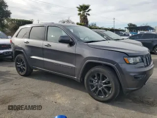 2018 Jeep Grand Cherokee Laredo E with VIN 1C4RJFAG7JC442261, listed as a Copart auction lot 47497865 with 118,378 mi miles and Salvage Title. Bid and sale history available at carsss.com. Image 4.