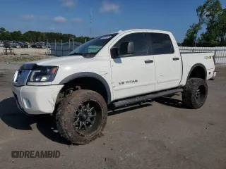 2014 Nissan Titan Pro-4X with VIN 1N6BA0EC8EN515215, listed as a Copart auction lot 55024425 with 59,096 mi miles and Salvage title. Bid and sale history available at DreamBid. Image 1.