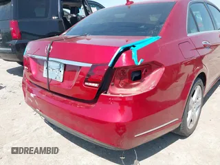 2014 Mercedes-Benz E-Class E 350 Sport with VIN WDDHF5KB1EA974641, listed as a IAAI auction lot 41898088 with 83,515 mi miles. Bid and sale history available at carsss.com. Image 17.