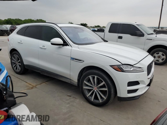 2018 Jaguar F-Pace 35t Prestige with VIN SADCK2EV0JA245372, listed as a Copart auction lot 54076744 with 135,901 mi miles and Salvage title. Bid and sale history available at DreamBid. Image 4.