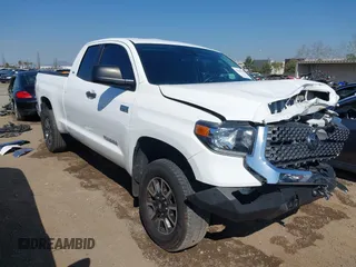 2021 Toyota Tundra 2WD SR with VIN 5TFRY5F19MX293763, listed as a IAAI auction lot 41620123 with 43,459 mi miles. Bid and sale history available at carsss.com. Image 1.