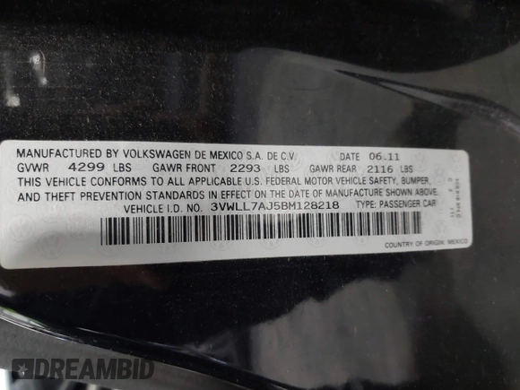 2011 Volkswagen Jetta TDI with VIN 3VWLL7AJ5BM128218, listed as a IAAI auction lot 42250334 with 184,169 mi miles and . Bid and sale history available at DreamBid. Image 9.