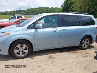 2017 Toyota Sienna LE Auto Access Seat with VIN 5TDKZ3DC5HS831376, listed as a IAAI auction lot 42508517 with 80,560 mi miles and . Bid and sale history available at DreamBid. Image 14.