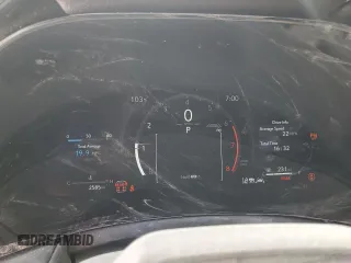 2024 Lexus TX 350 z VIN 5TDAAAA62RS005186, wystawiony jako Copart lot #64697124 z przebiegiem 2585 mil mil oraz Szkody całkowita. Historia ofert i sprzedaży dostępna na DreamBid. Obrazek 9.