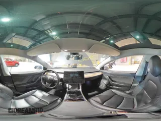 2020 Tesla Model 3 Performance z VIN 5YJ3E1EC8LF640891, wystawiony jako Copart lot #52377615 z przebiegiem 77 343 mil mil oraz Szkoda całkowita • Salvage title. Historia ofert i sprzedaży dostępna na DreamBid. Obrazek 12.