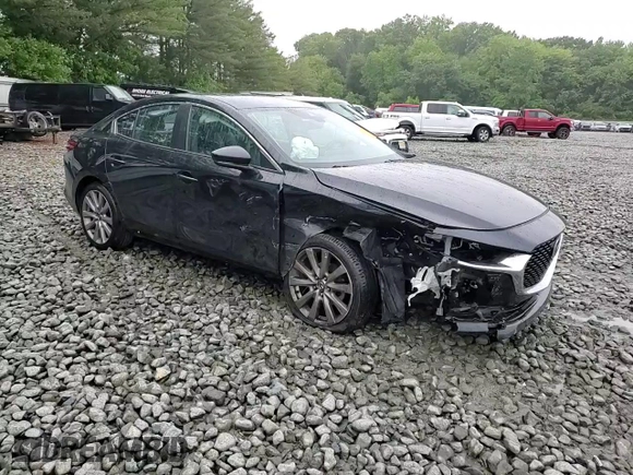 2019 Mazda 3 Preferred z VIN 3MZBPADL8KM108491, wystawiony jako Copart lot #58467805 z przebiegiem 38 903 mil mil oraz Szkoda całkowita • Salvage title. Historia ofert i sprzedaży dostępna na DreamBid. Obrazek 13.