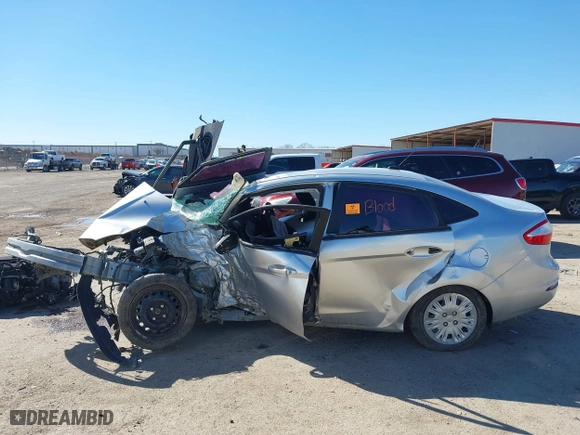 2015 Ford Fiesta S with VIN 3FADP4AJ7FM158536, listed as a IAAI auction lot 41673468 with 1 mi miles. Bid and sale history available at carsss.com. Image 15.
